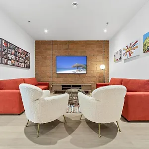 De La Montagne Apartment Montreal