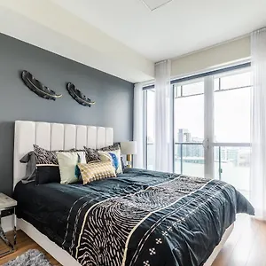 simply-comfort-modern-downtown-apartment.hotelstorontoontario.org/