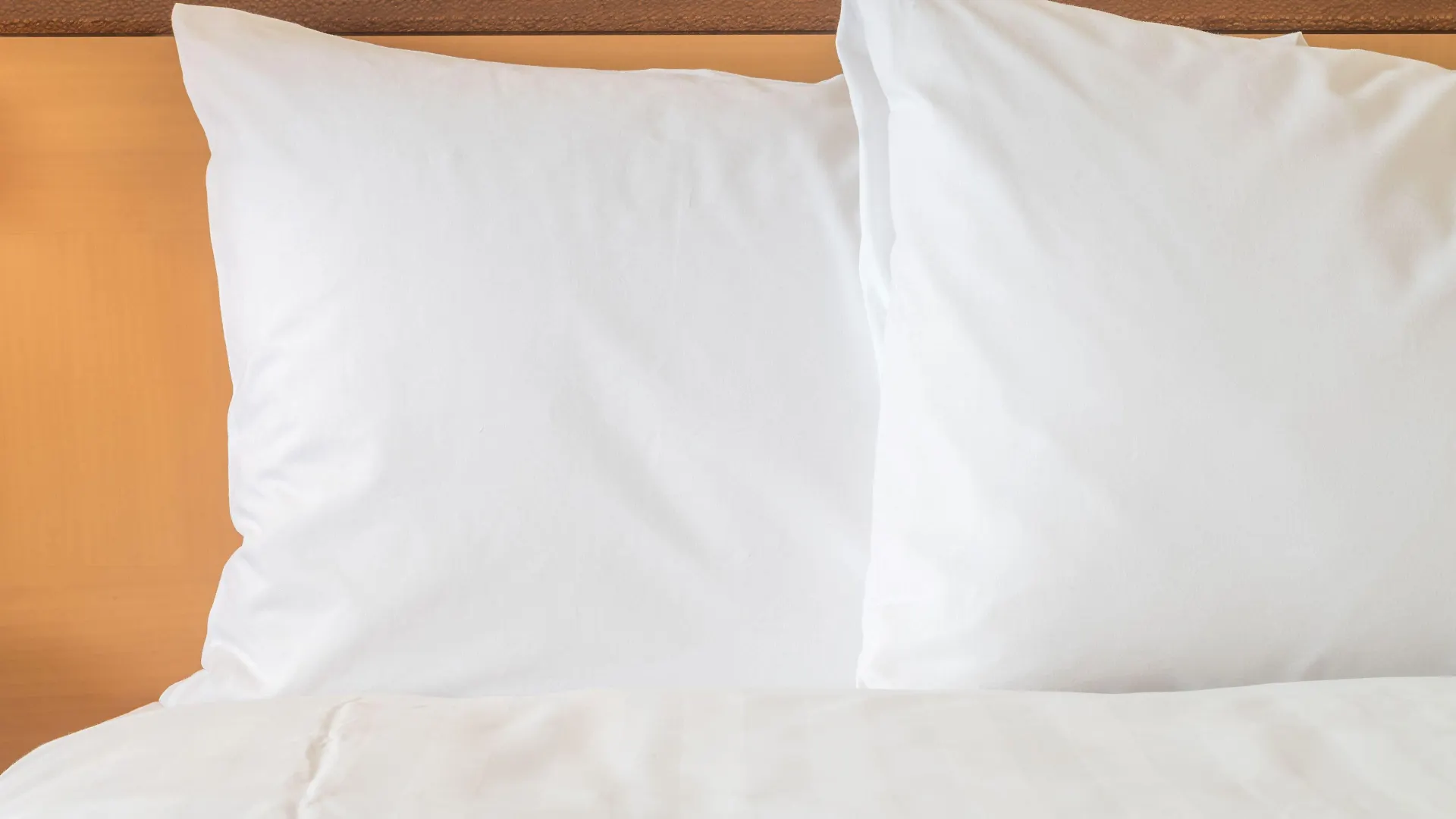 Holiday Inn Express Edmonton Downtown By Ihg
